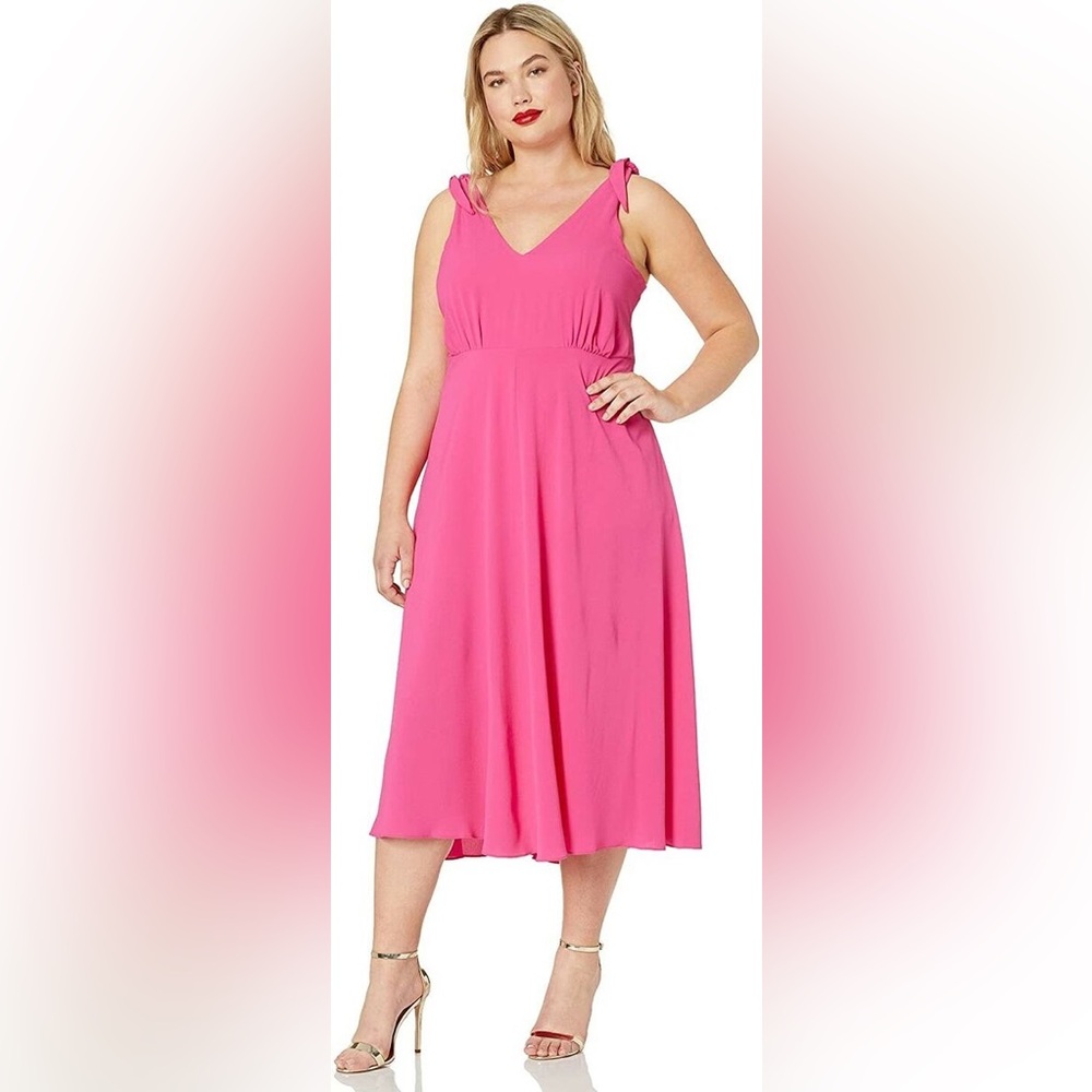 Betsey Johnson Women's Plus-Size Pebble Crepe Dress with Shoulder Ties